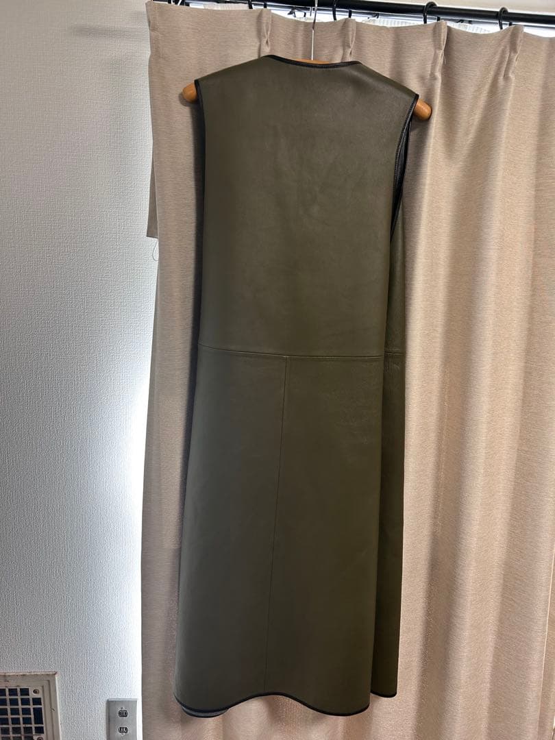 PLAN C オリーブ ラムレザーロングベスト ウエストリボン付き