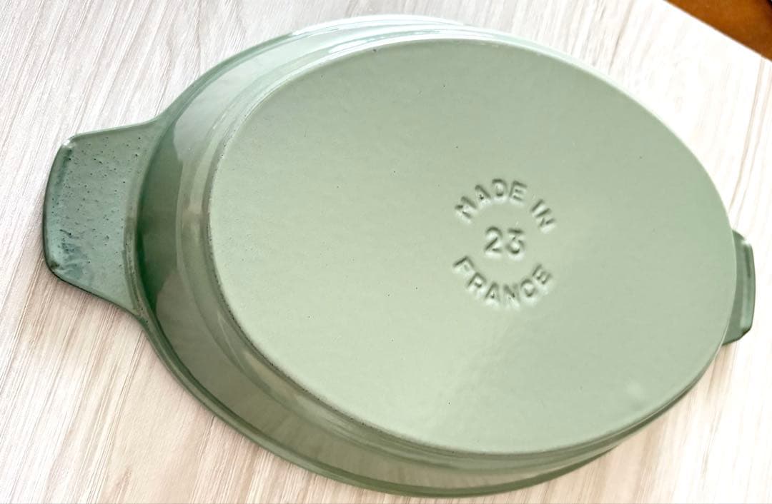 ストウブ　オーバル ホットプレート 23cm　ミナペルホネン ユーカリ