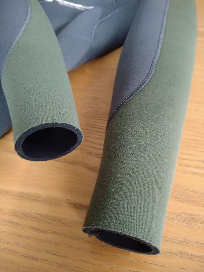 サーフィン　ジャーフル　レディース　ウェットスーツ