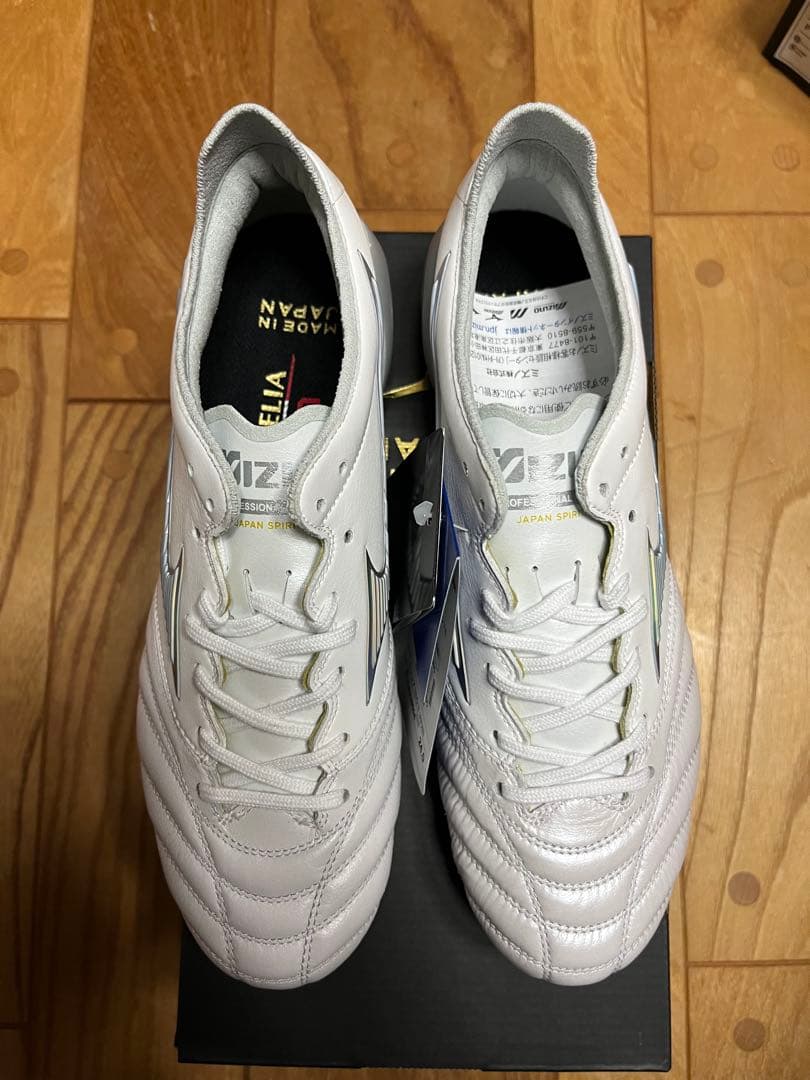 新品　超激レア　限定カラー　ミズノ　モレリア ネオ3 JAPAN 27.5cm