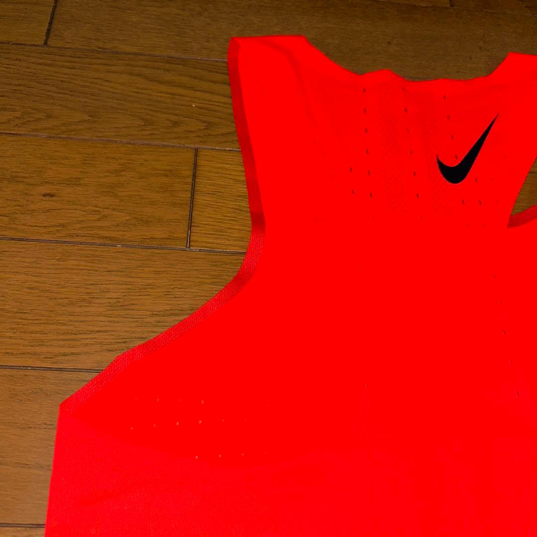 NIKE AEROSWIFT　タンクトップ　Sサイズ　オレンジ