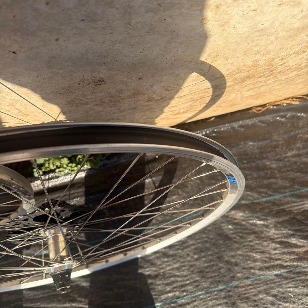 ハブダイナモ付完組ホイール650B（27.5）