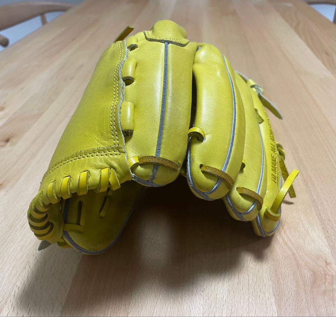 アンダーアーマー　一般軟式　投手用