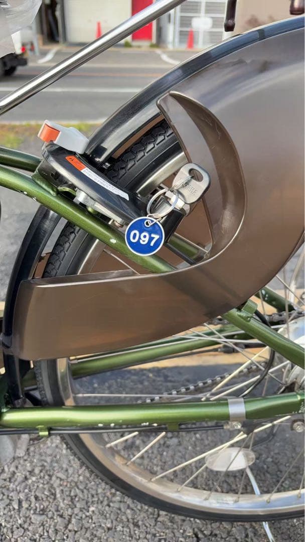中古YAMAHA電動アシスト自転車　8.9Ah 大阪　097
