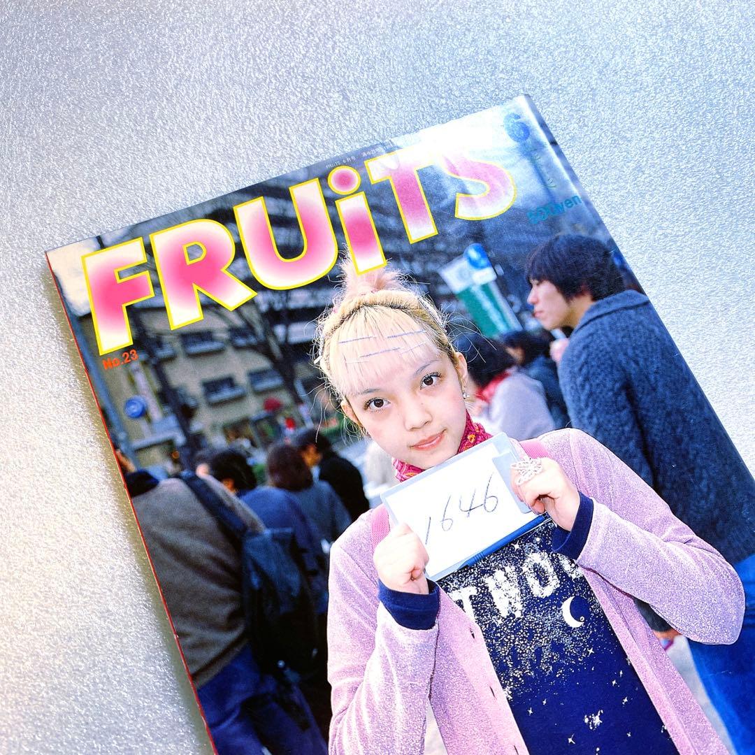雑誌　FRUiTS フルーツ 1999年 6月 No.23 平成 y2k
