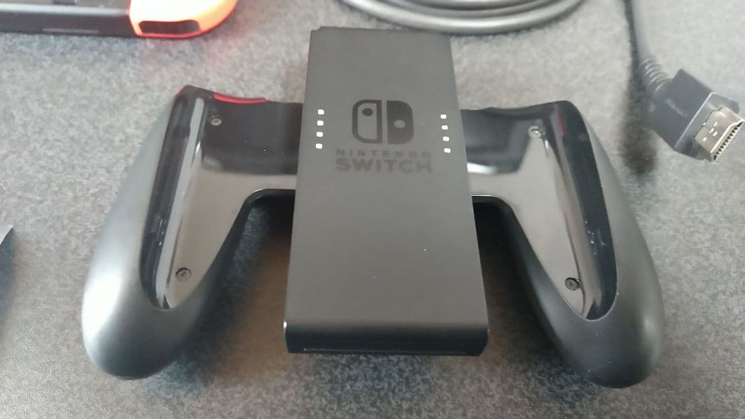 Nintendo Switch ネオンブルー/レッド 本体 中古