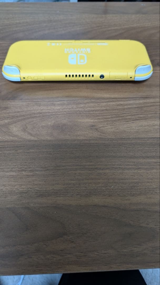 Nintendo Switch Lite イエロー 本体 動作OK　SDカード付