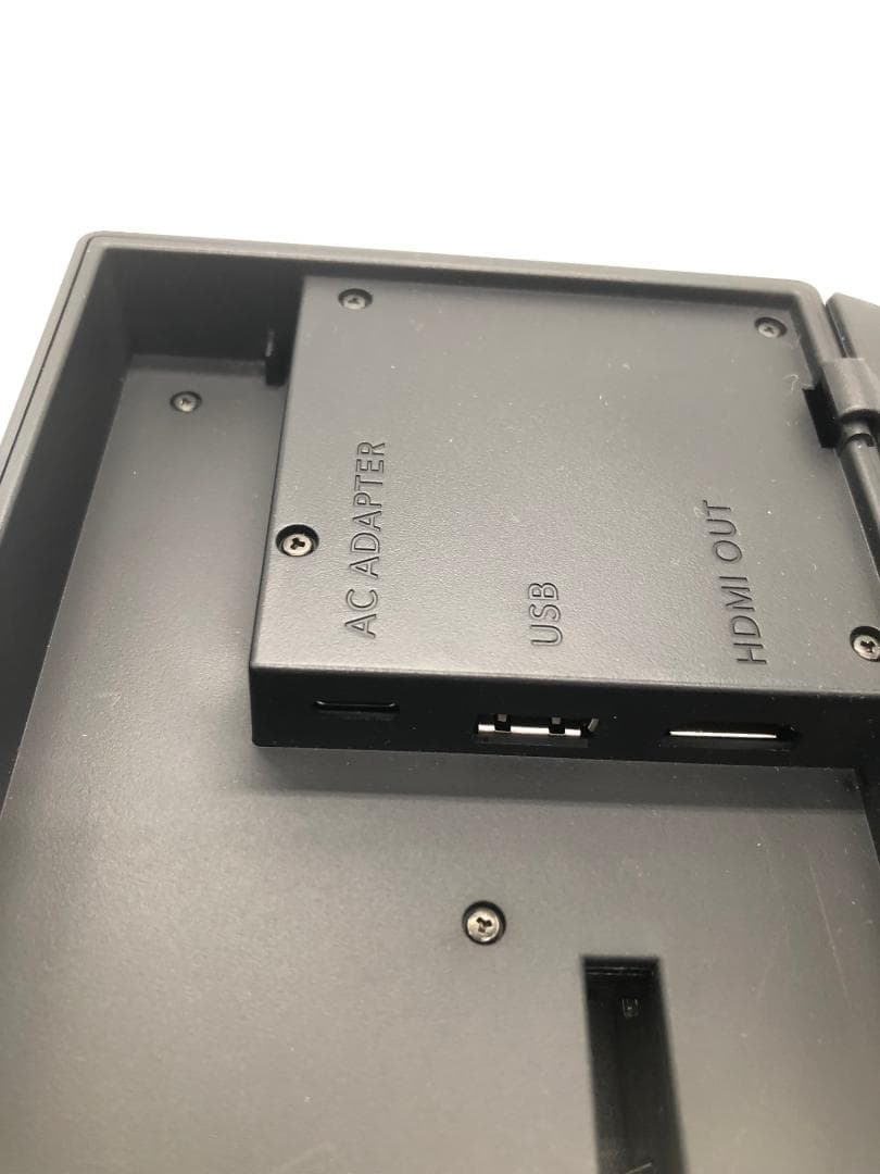 美品 Nintendo Switch スイッチ 本体 付属品完備 画面拭き付属