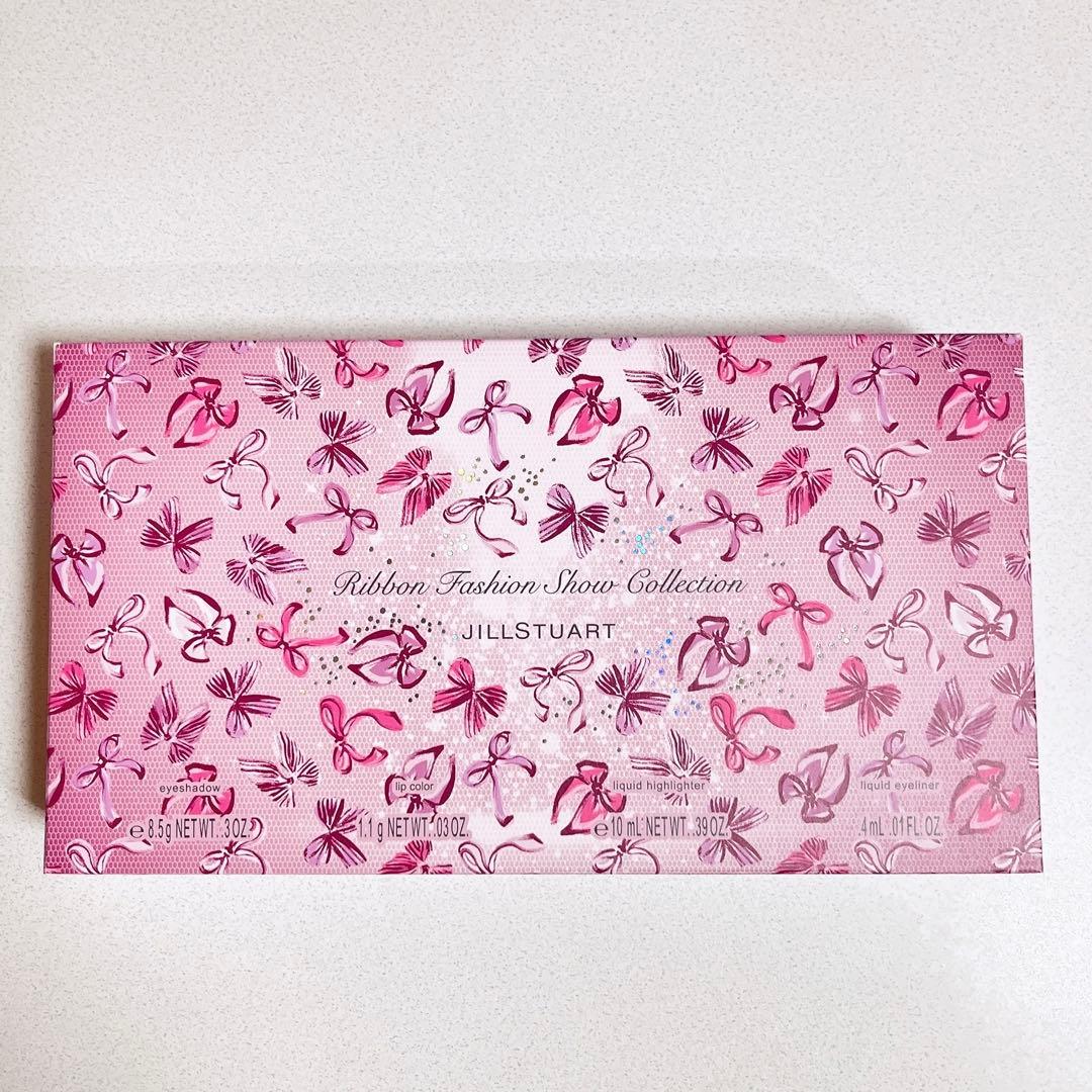 リボンファッションショーコレクション　クリスマスコフレ 2025ジルスチュアート