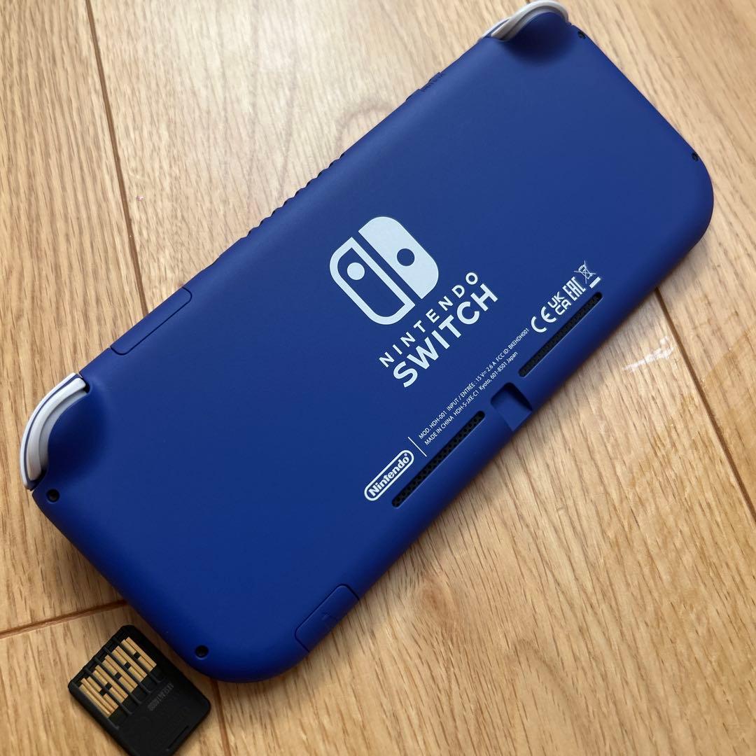 ニンテンドーSwitch ライト　モンハンライズソフト付き