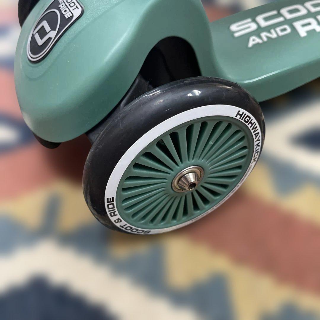 スクートアンドライド ハイウェイキック1 スチール 室内使用 美品