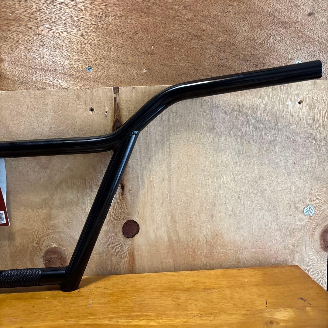animal Foursome Bar 9.5” BMX ブラック ハンドルバー