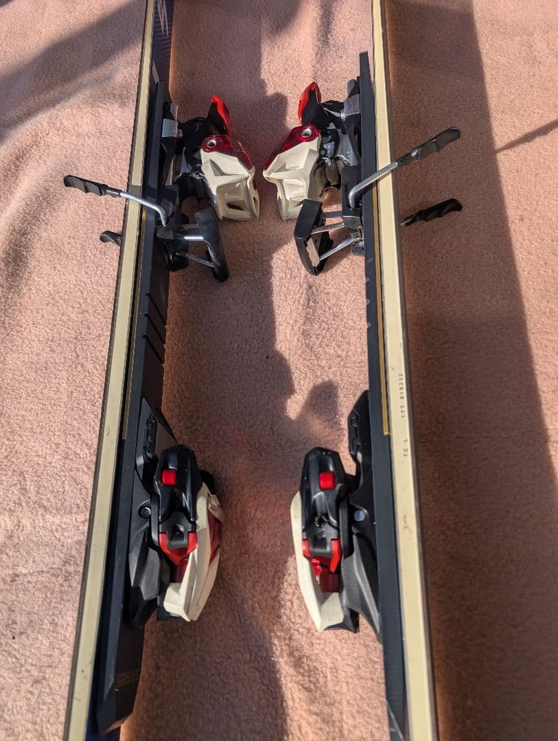 OGASAKA スキー板　177cm　カバー付き