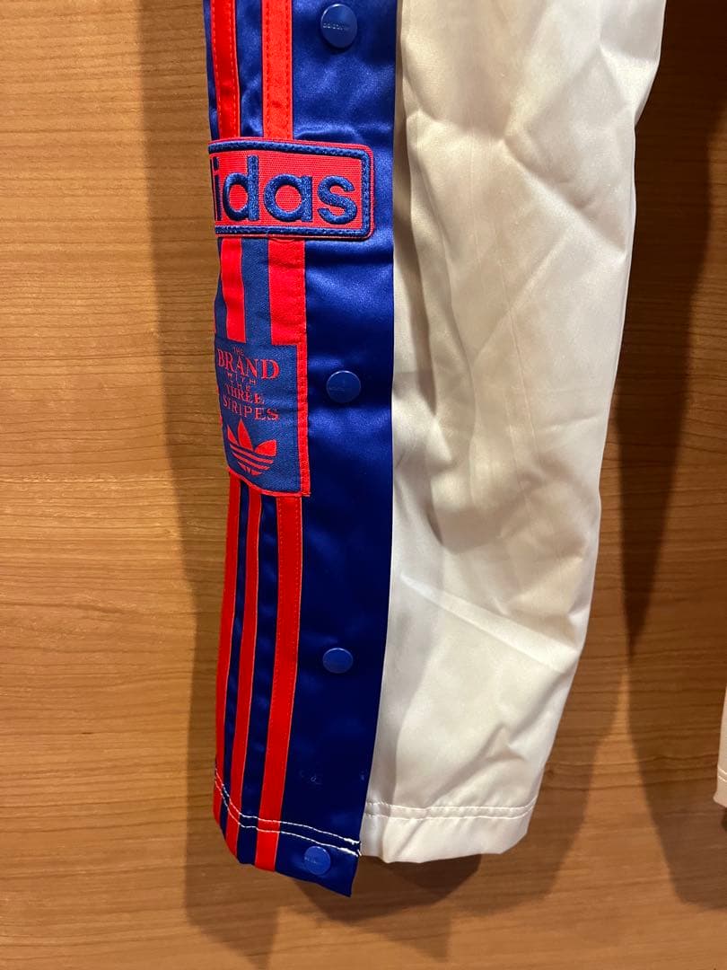 アディダス　ジャージ上下セット