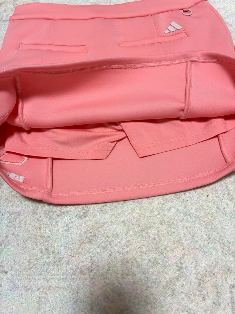 新品⭐︎L アディダスゴルフ ダンボールニット ビッグロゴ　セットアップ　ピンク