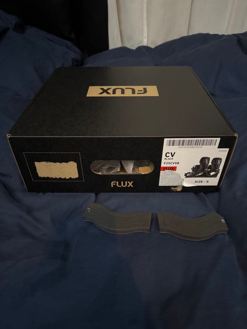 FLUX CV 24-25 ブラック Sサイズ