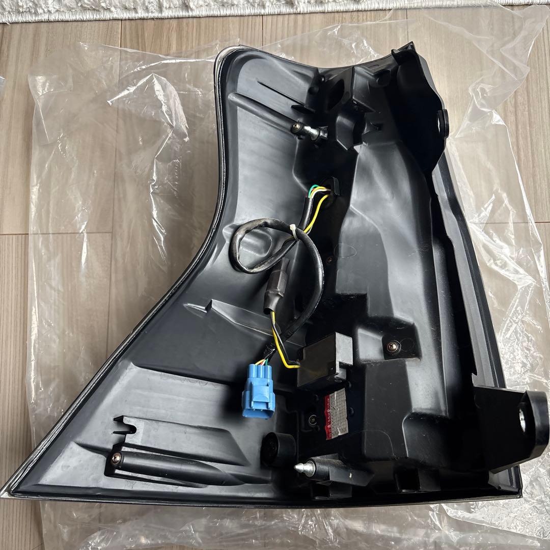 プラド150系　テールランプ(お値下げ中)