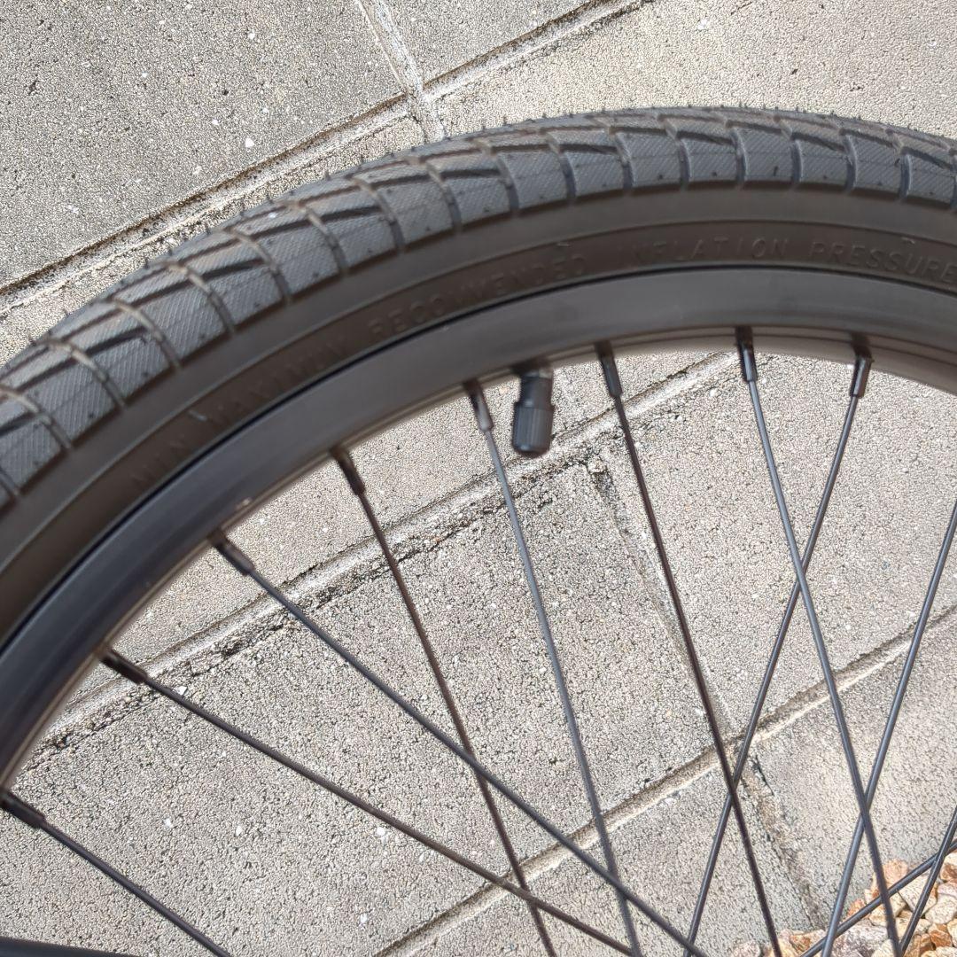 DURCUS ONE　MOTO ダークスワン　BMX