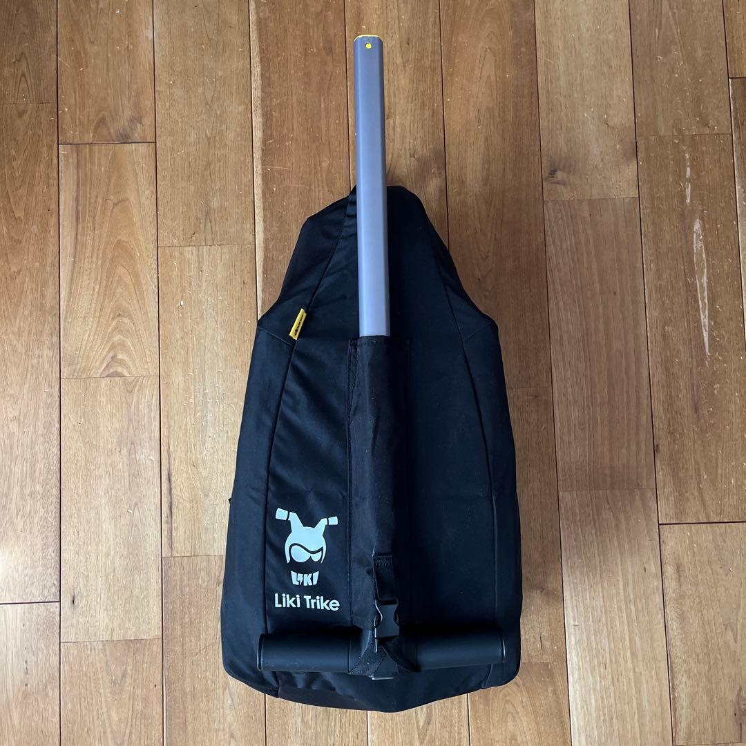 doona リキトライク　カーキ　三輪車