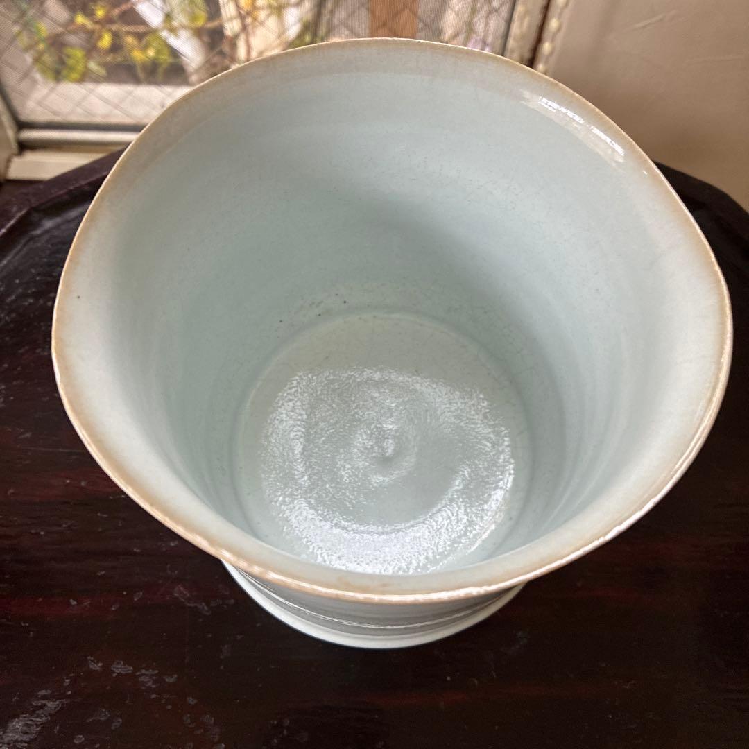 芦澤龍夫さん作品　淡い青色 花器