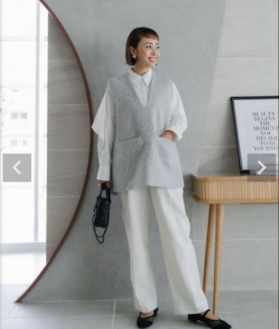 美品★Re.Veroffinna アキロンコラボループボアＶネックベスト グレー