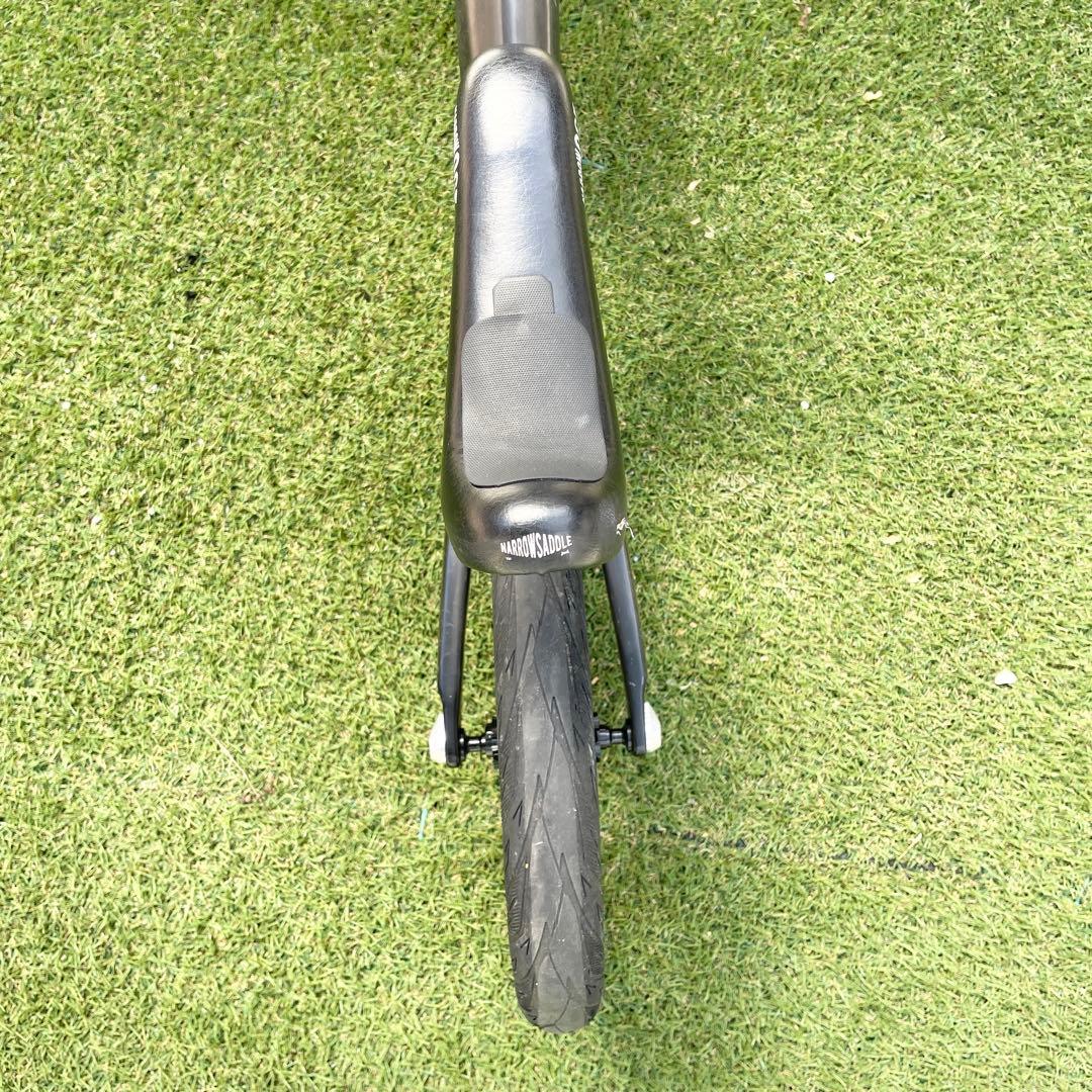 ゼロバイクファクトリー　レジット　レジェラ　ランバイク　カーボン　ストライダー