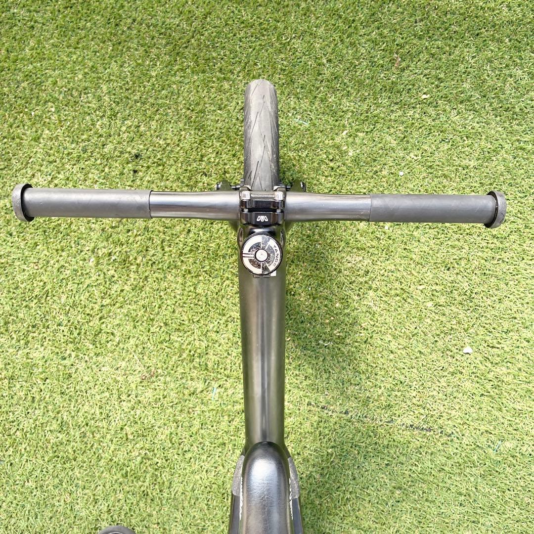 ゼロバイクファクトリー　レジット　レジェラ　ランバイク　カーボン　ストライダー