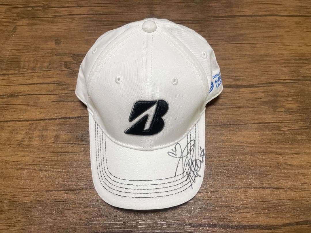 菅楓華プロ直筆サイン入りキャップセット