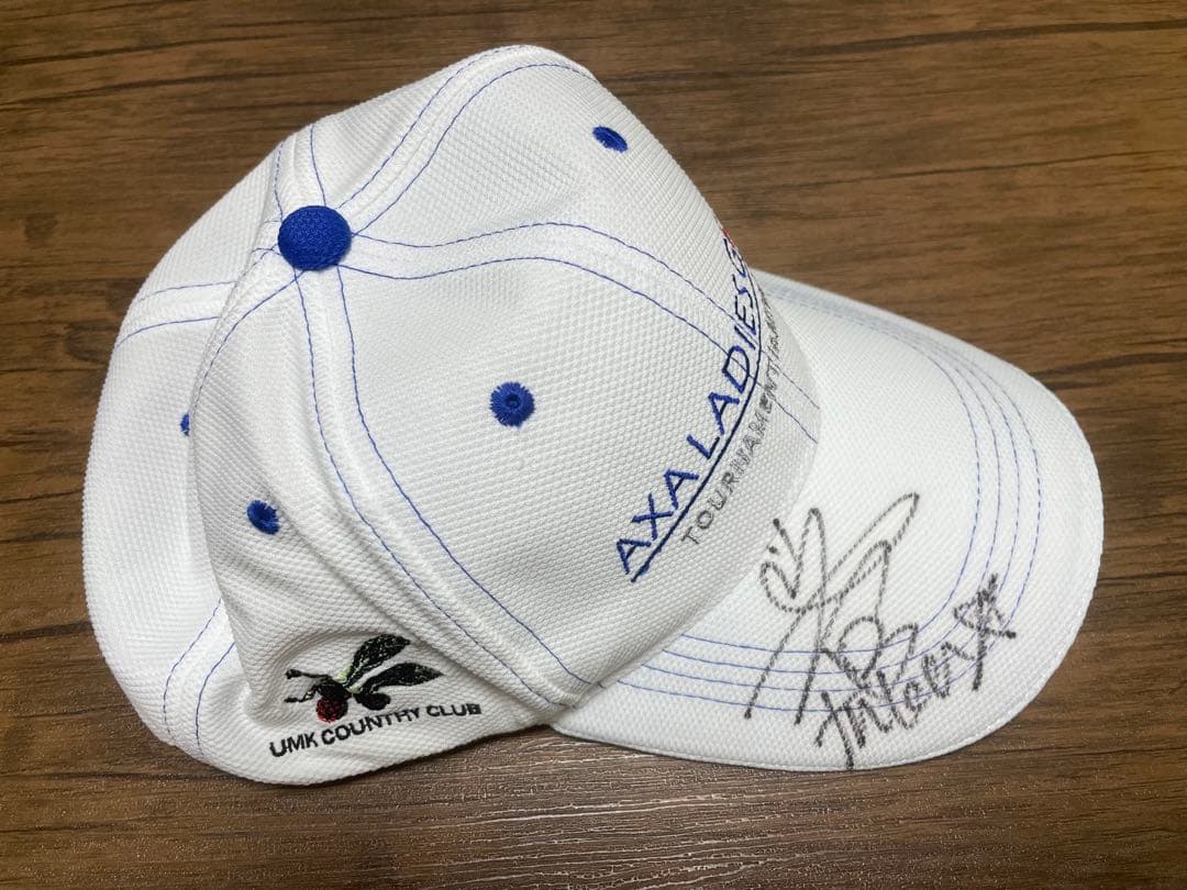 菅楓華プロ直筆サイン入りキャップセット