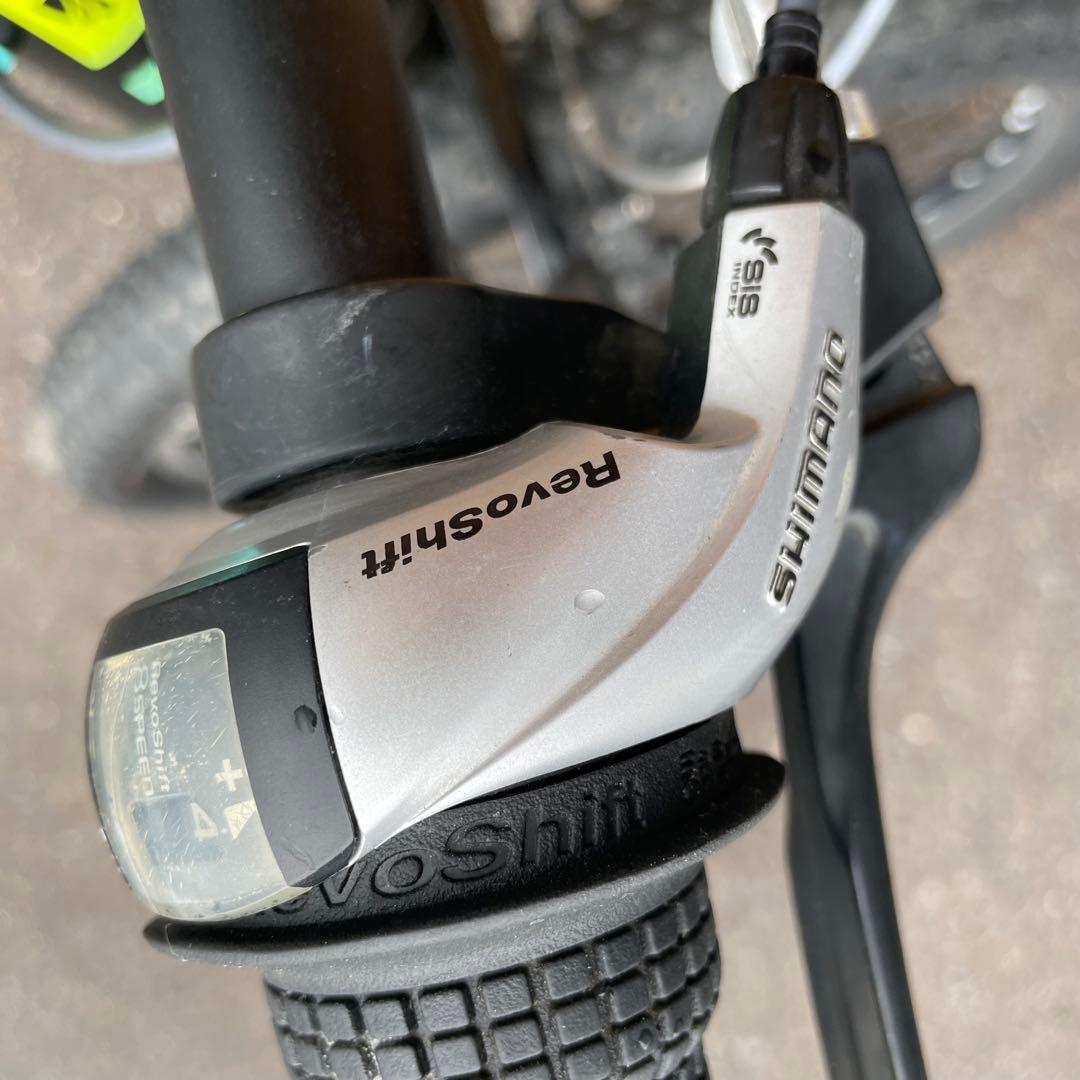 TREK 24シマノ8段変zoomダンパーサスペンション　ミノウラドリンクH付き