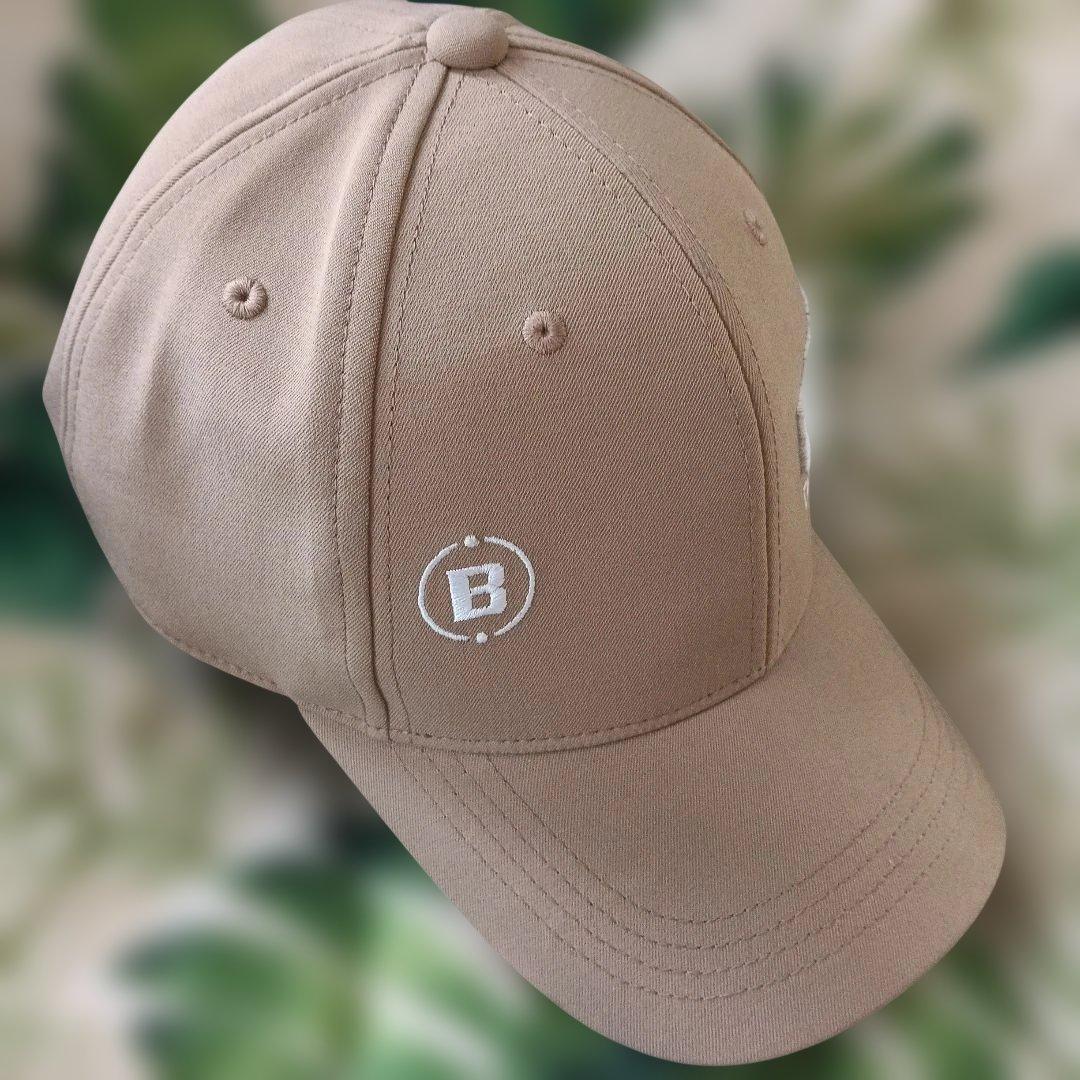 BRIEFING ベージュキャップ2025モデル