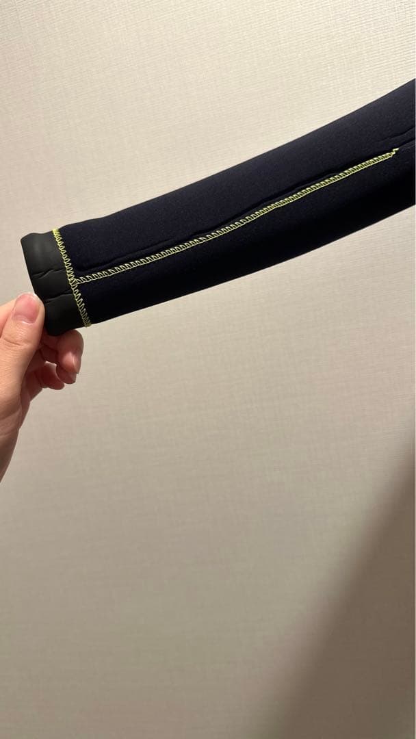 【新品未使用】ウェットスーツ レディース ビーウェット Sサイズ相当