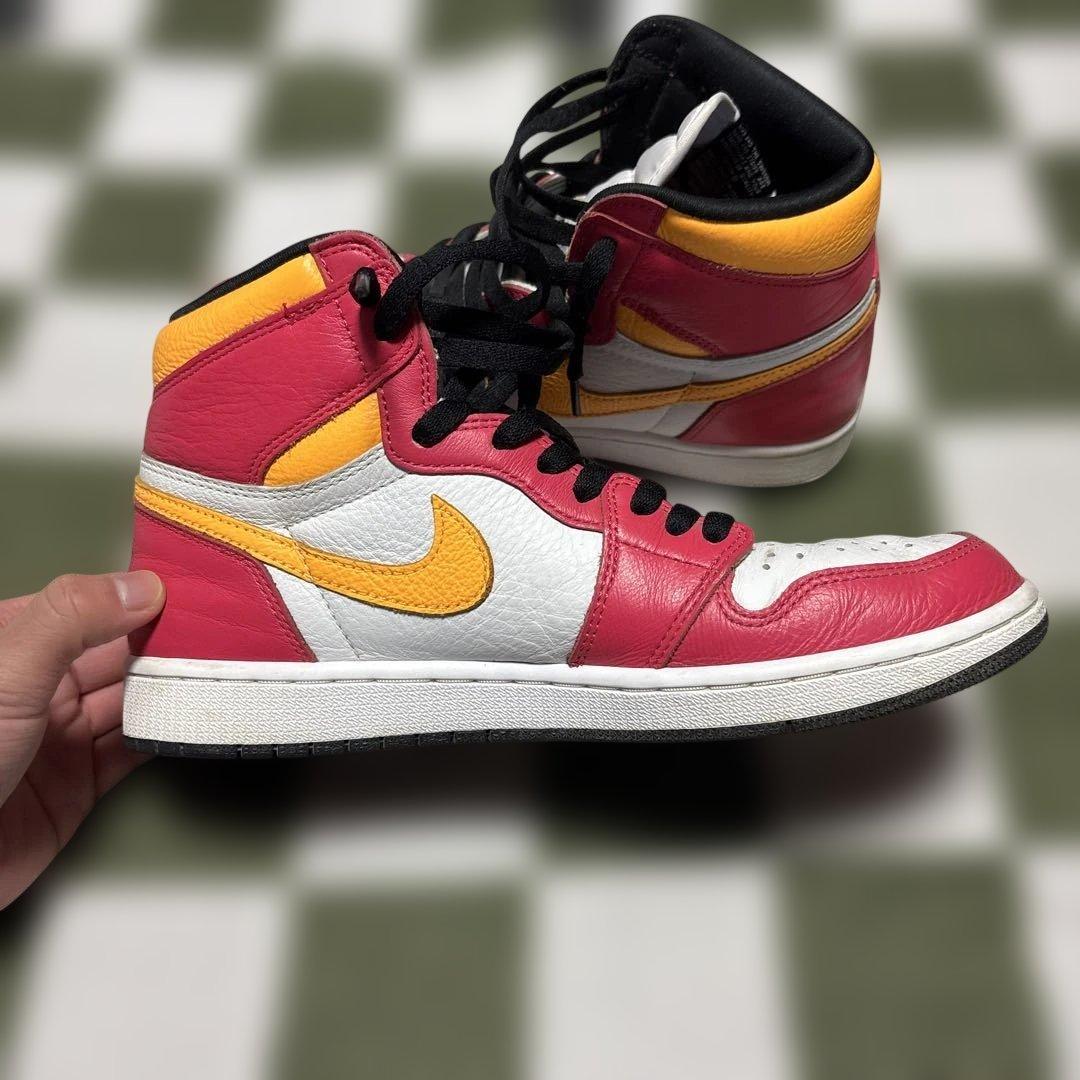 NIKE Air Jordan 1 ライトフュージョンレッド