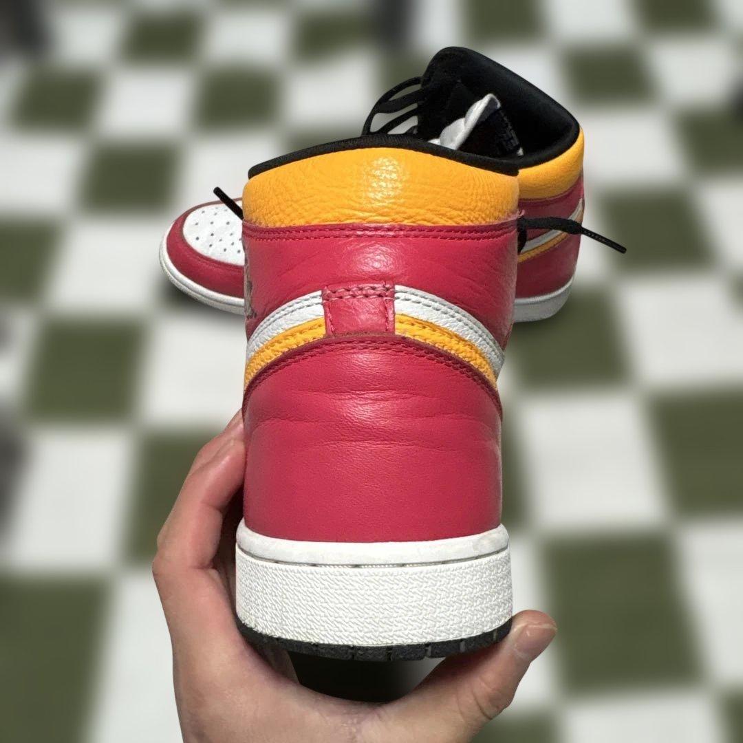 NIKE Air Jordan 1 ライトフュージョンレッド