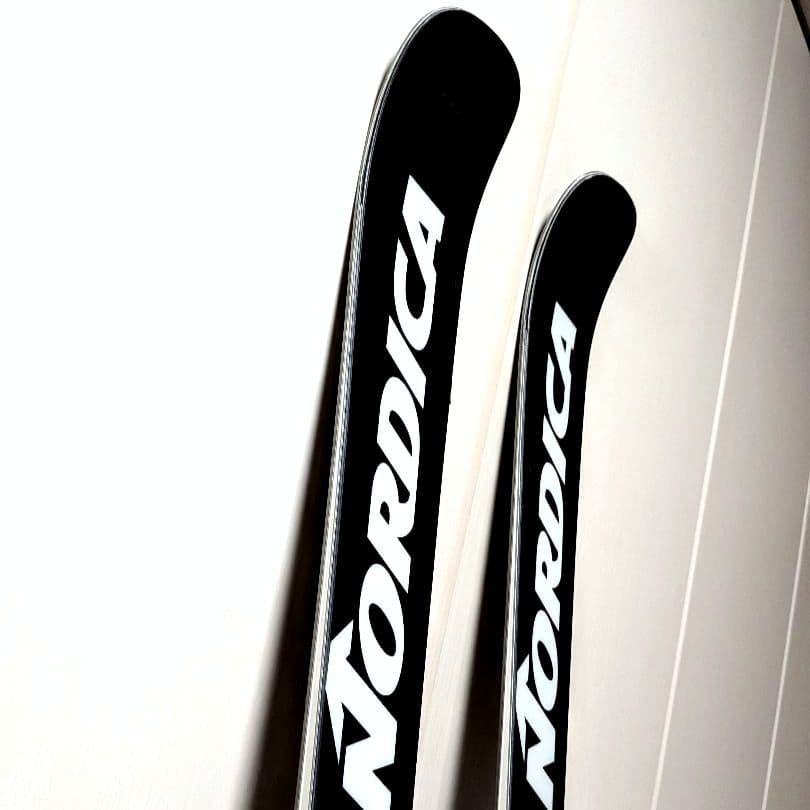 2025~26年 ノルディカDOBERMAN GS Race Plate 183