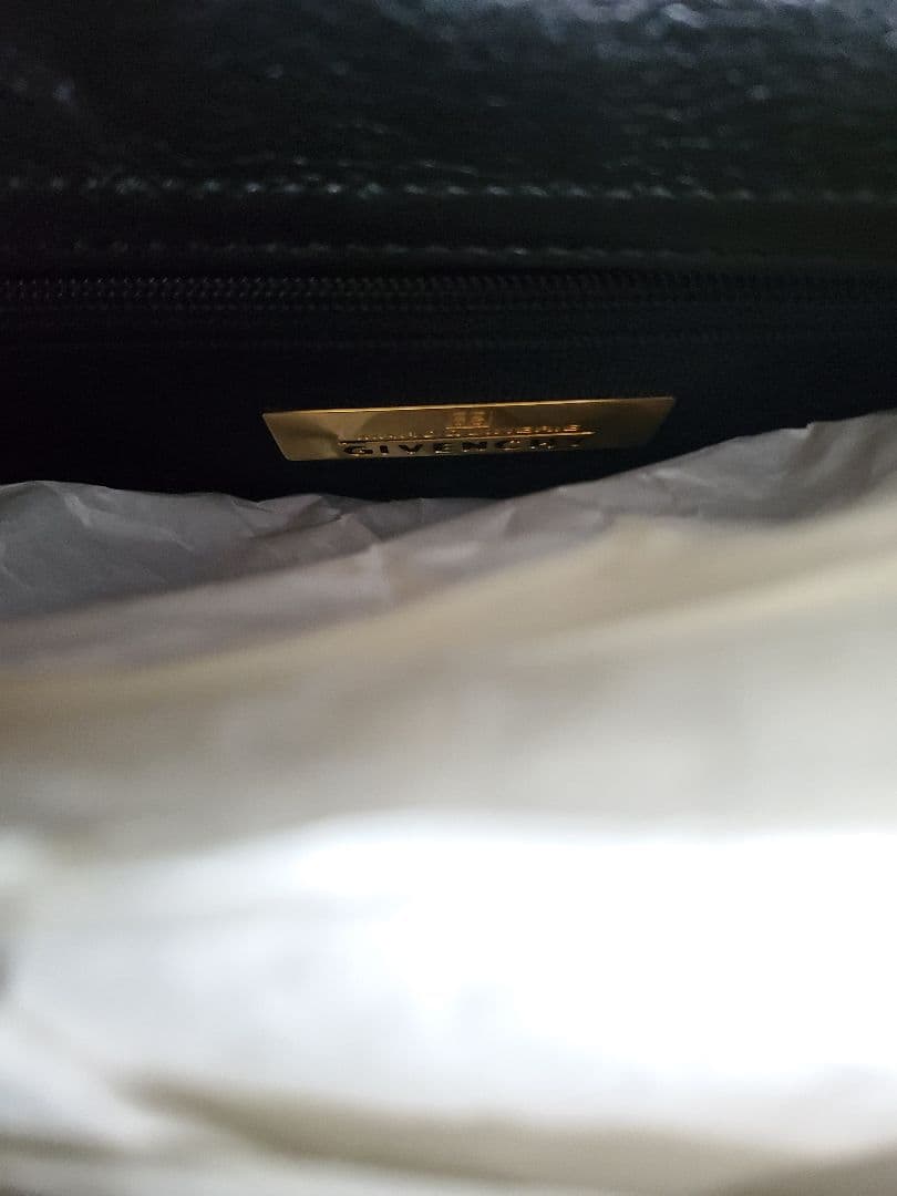 Givenchy 黒 レザー ショルダーバッグ