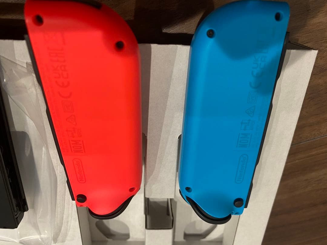 【ゆってぃ】ほぼ未使用　Nintendo Switch