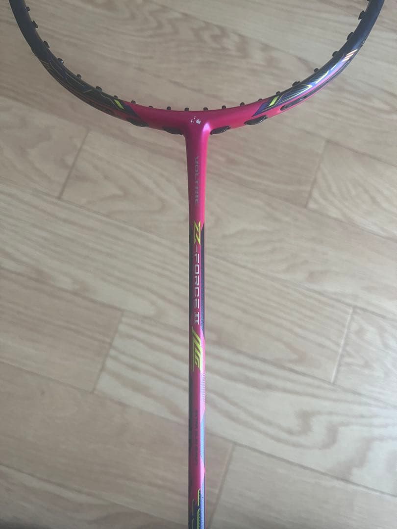 YONEX バドミントンラケット2本とアクセサリー