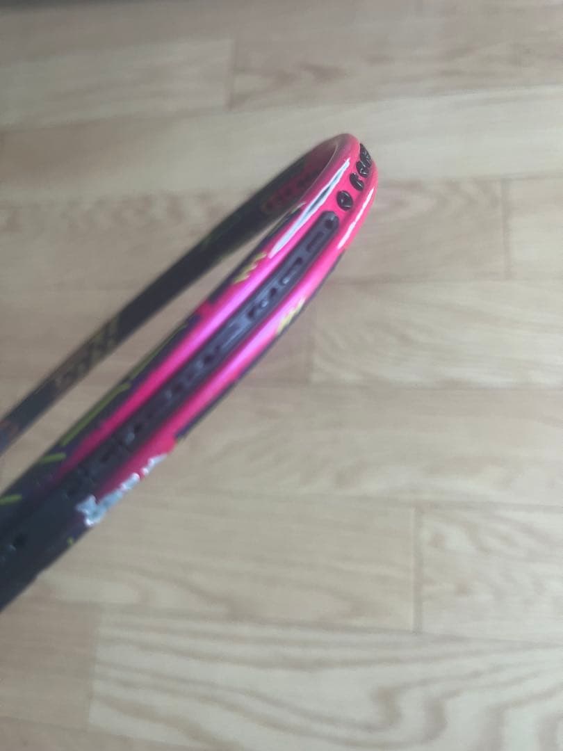 YONEX バドミントンラケット2本とアクセサリー