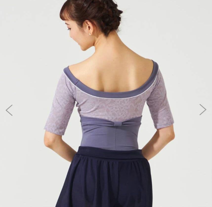 チャコット　レオタードとスカートのセット