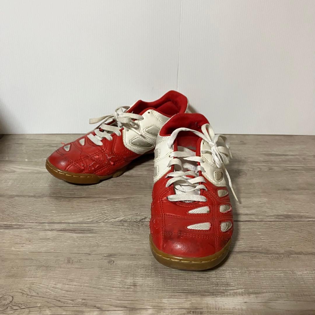 3F 【希少】NIKE ナイキ ベッキ フットサルシューズ（インドア用）廃盤品