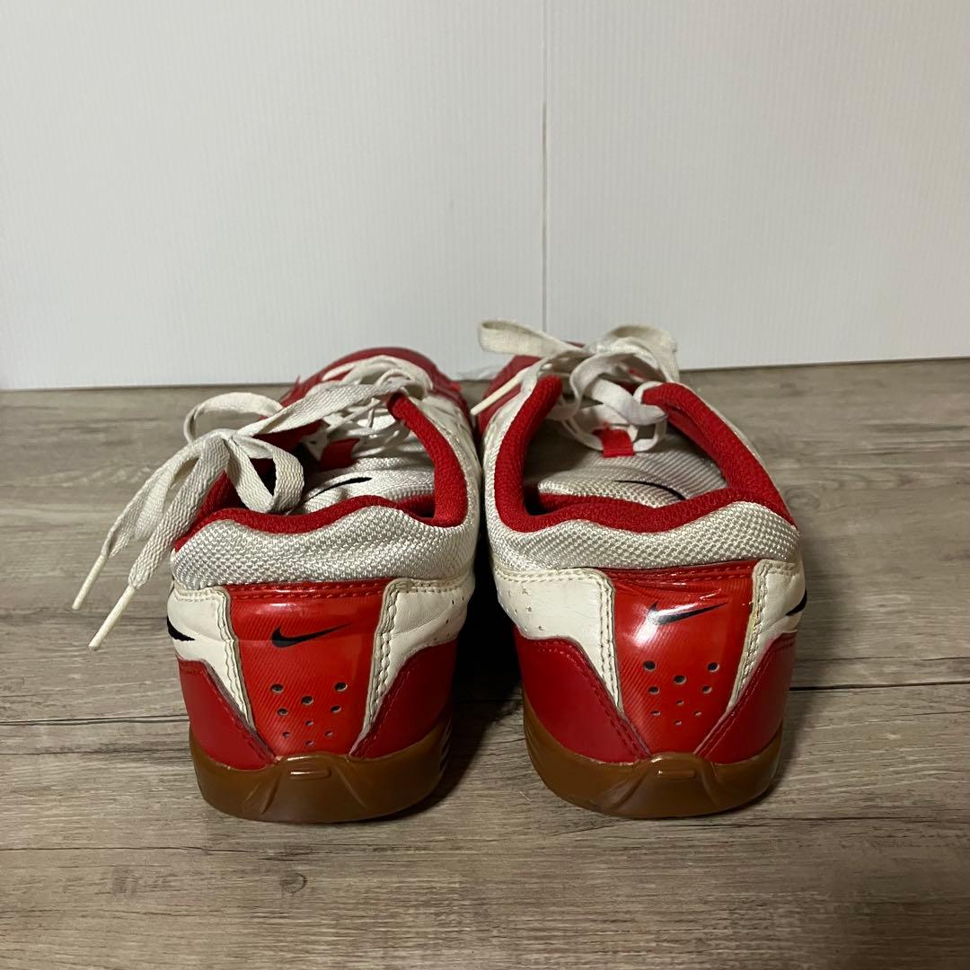 3F 【希少】NIKE ナイキ ベッキ フットサルシューズ（インドア用）廃盤品