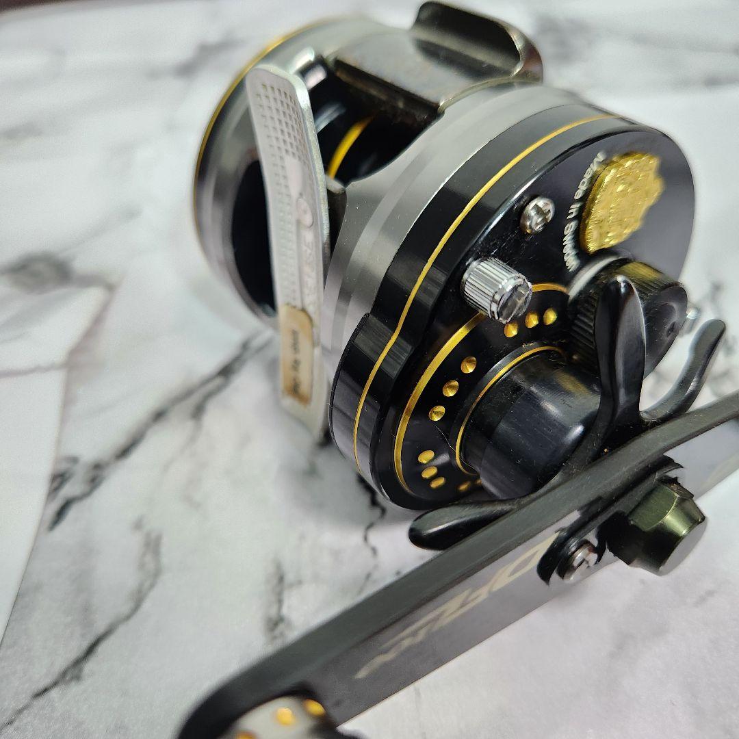 美品カスタム♪ ABU GARCIA アンバサダー モラム　ZX1600 Mag