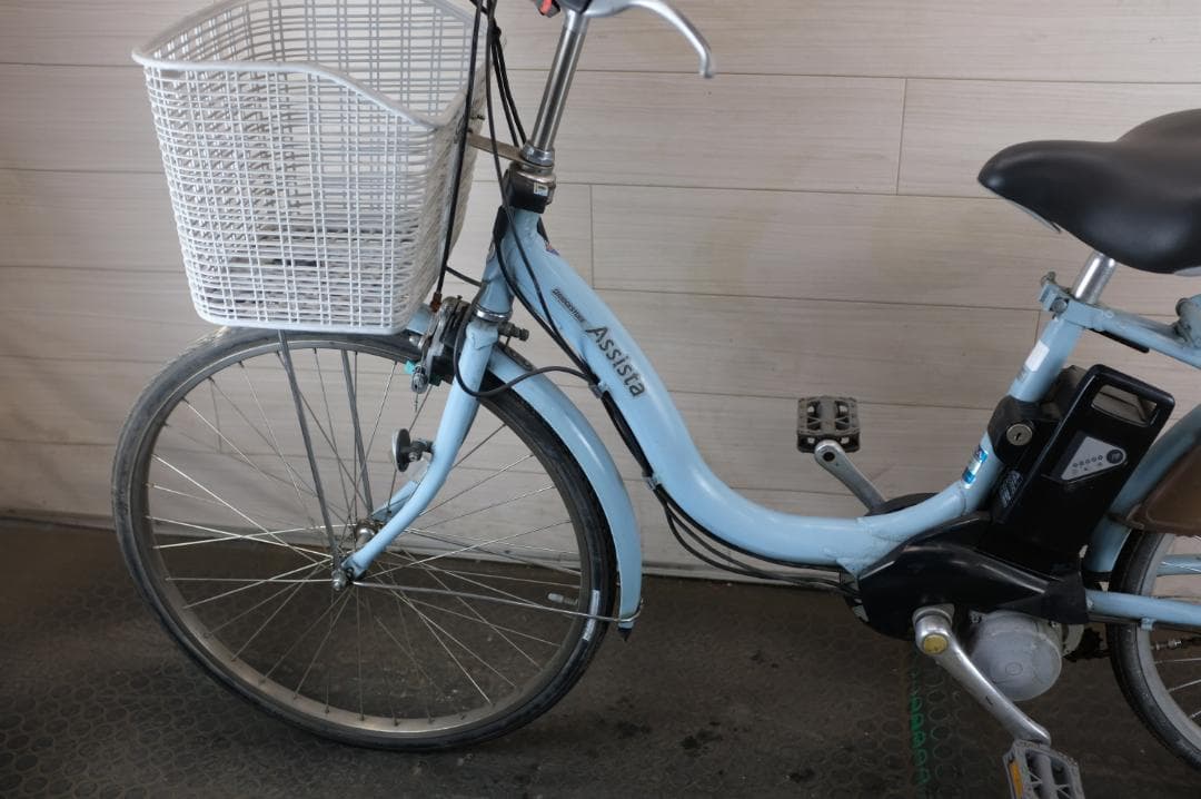 BS 　アシスタ　　24インチ　3段　6.6Ah（5点灯）充電器あり