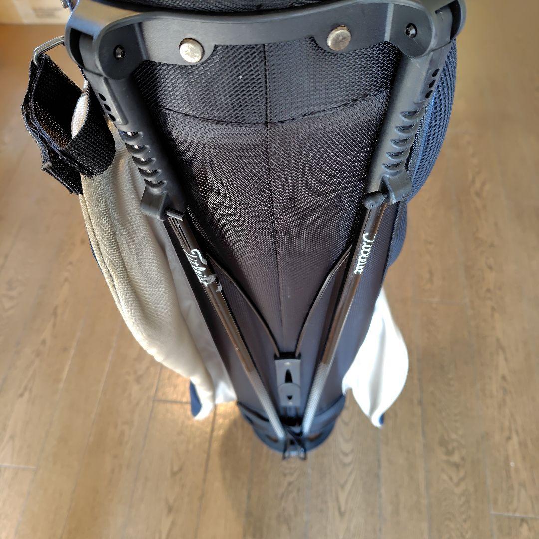 タイトリスト　軽量スタンドキャディバッグ