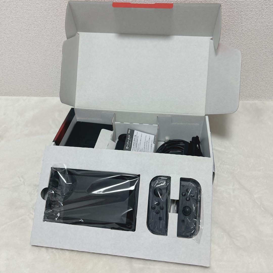 ✨美品✨Nintendo Switch 2018年製　任天堂　ゲーム機