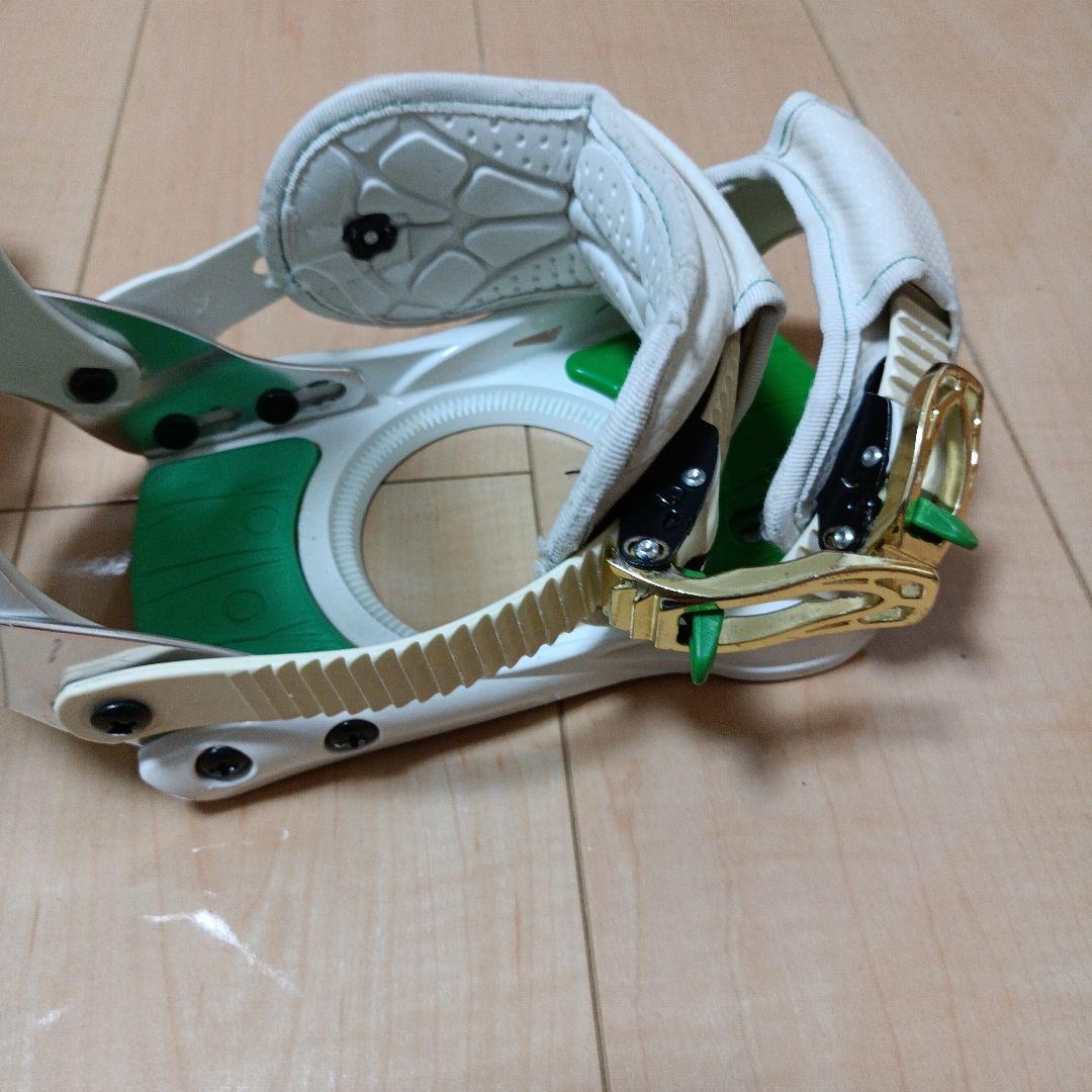 スノーボードセット 赤いチェック柄