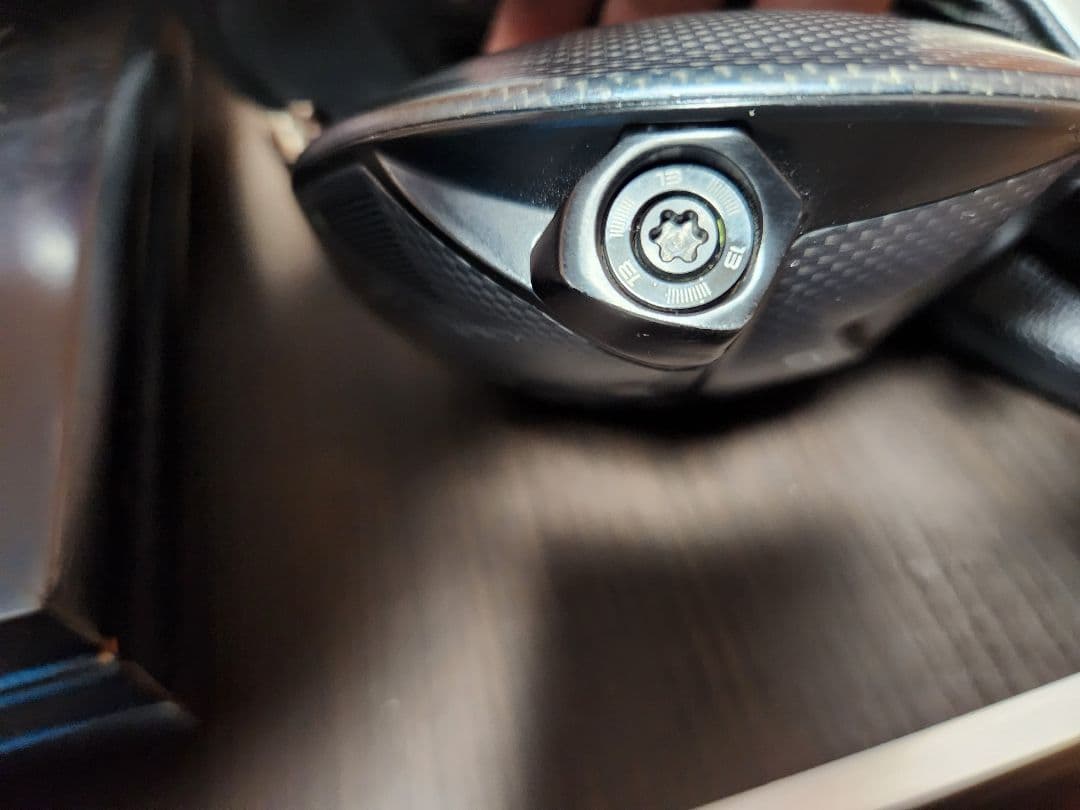 TaylorMade Qi35 ドライバー 9°コアモデル　ヘッドのみ　カバー有