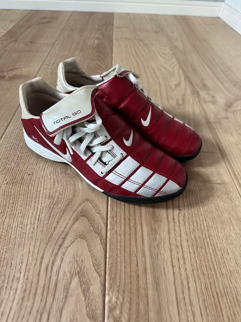 シューズ NIKE Total 90 II TF