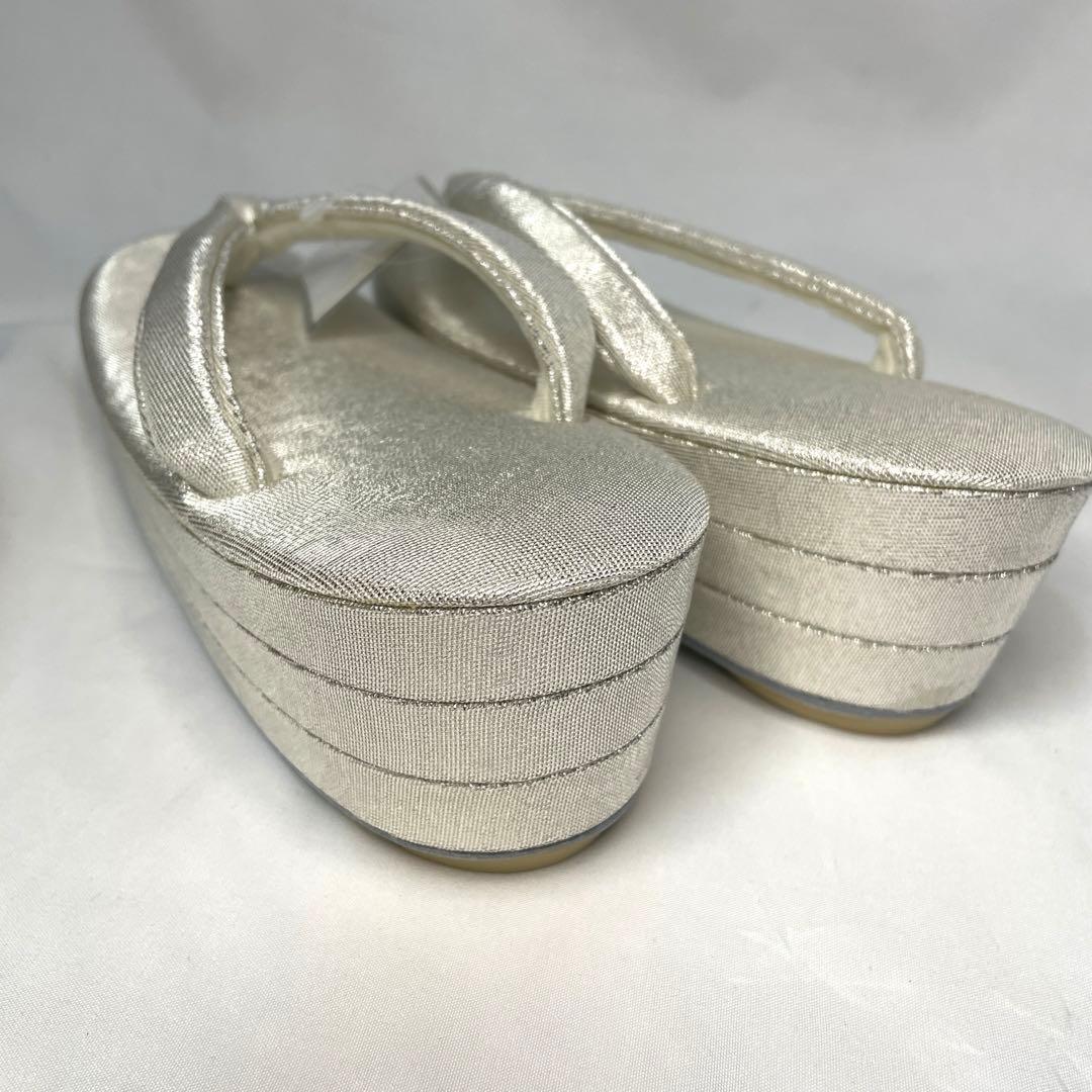 新品　草履　クラッチバッグ　シルバー　フォーマル系　婦人用　和洋兼用　Lサイズ